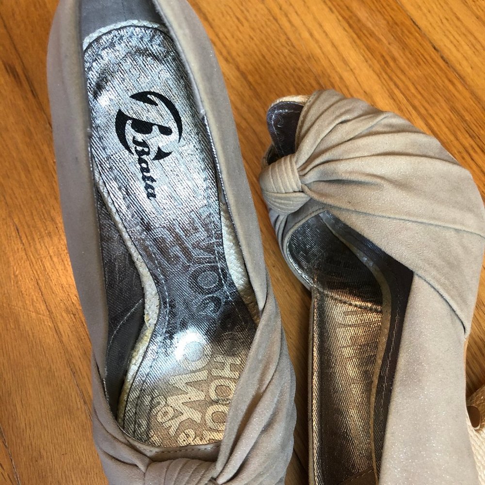 Bata Peep-Toe Stiletto Size 35 - Picture 9 of 10